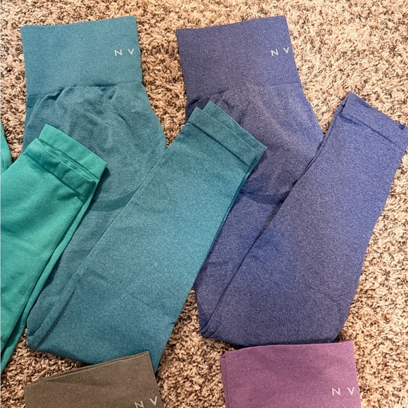 NVGTN Contour Seamless Legging Bundle - Turq, Teal, Blue, Grey, Khaki, Purple - Picture 3 of 5
